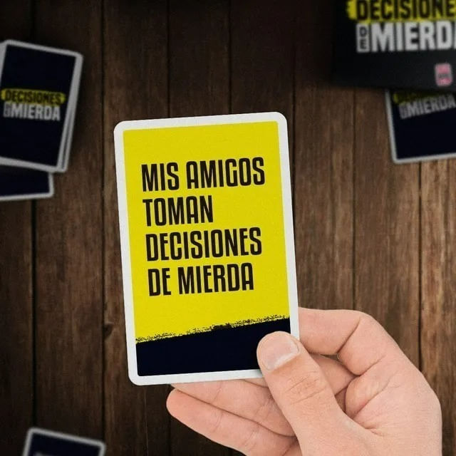 Juego De Mesa Decisiones De Mierda Ddm Buro