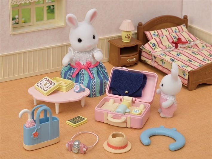 Sylvanian Families Set Viaje Emilia Conejo 5641