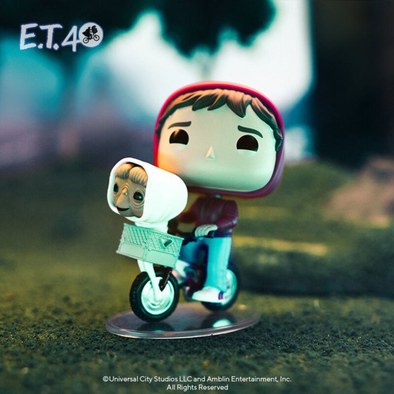 Funko POP ET Elliott con ET en Bicicleta 50768