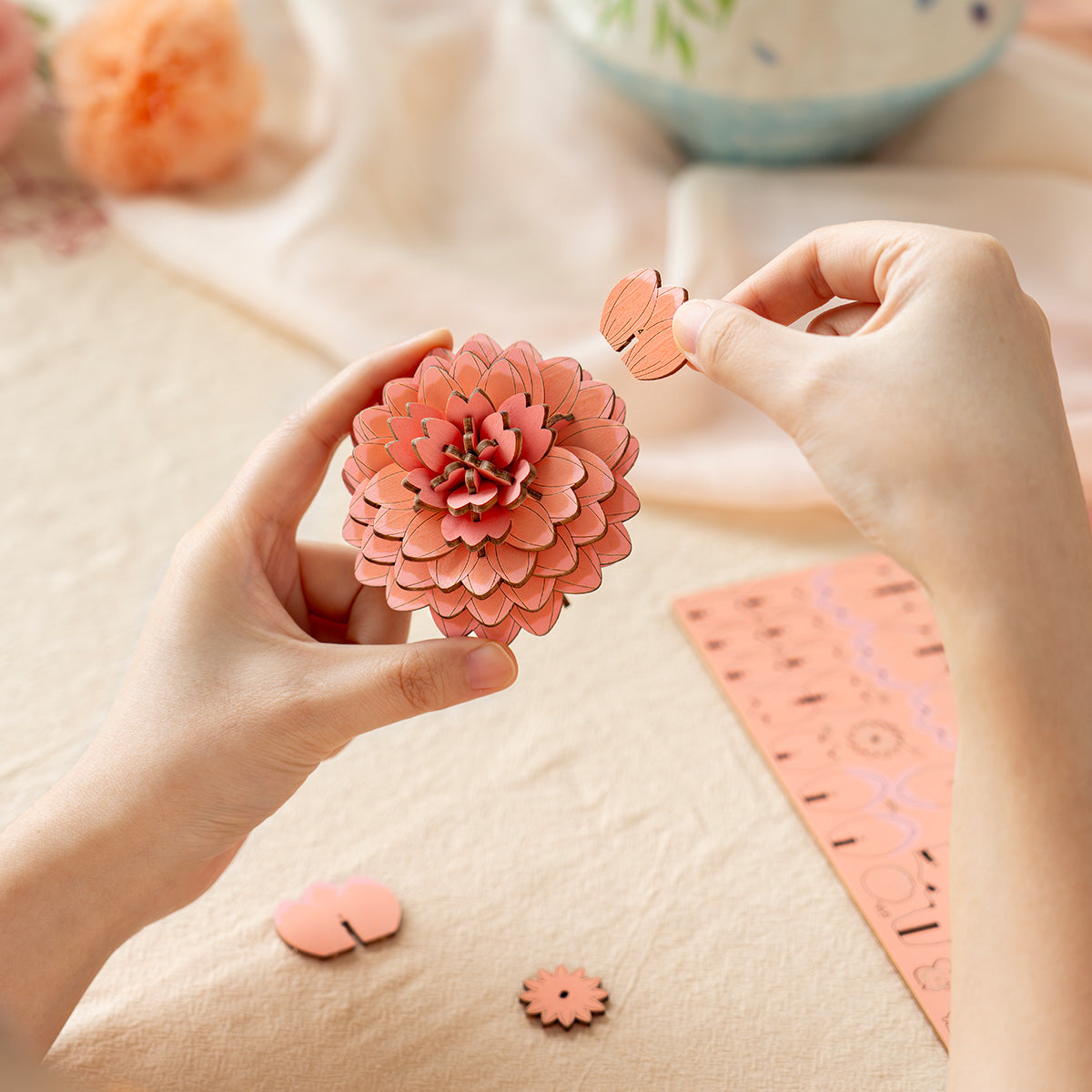 Rowood Pink Dahlia TW131 - detalle