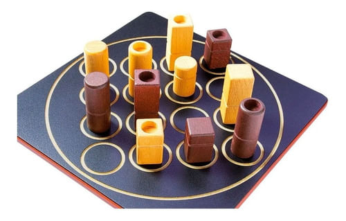 Juego De Mesa Quarto De Maldon