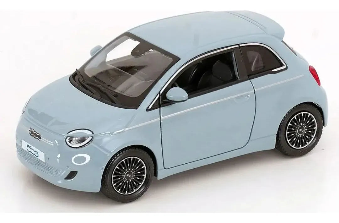 Bburago 1:24 Fiat 500 E 2023 Blanco/Azul Metalizado 18-21110