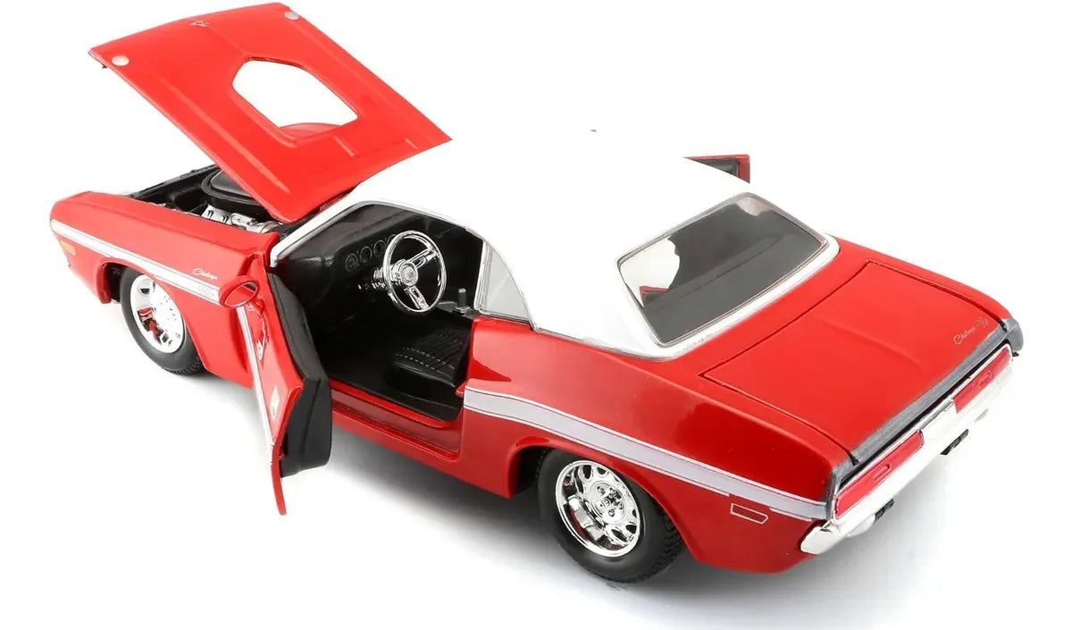 Maisto 1:24 Dodge Challenger R/T coupe 1970 Rojo 31263