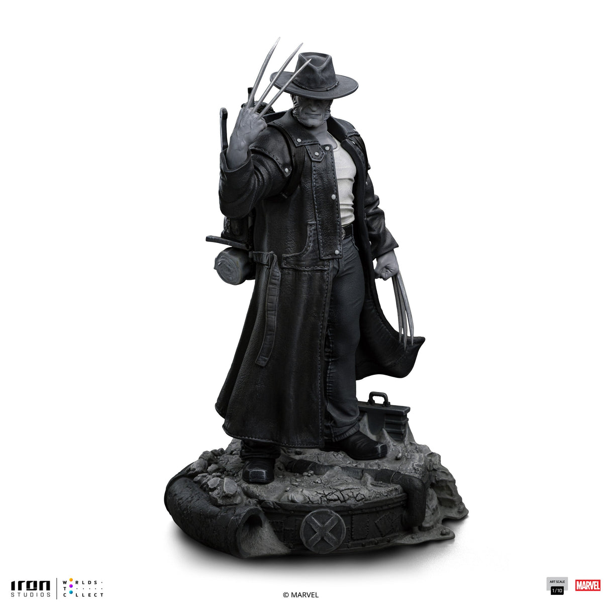 Iron Studios Old Man Logan (Black and White Version) Art Scale 1/10 (MARCAS109924-10)