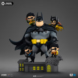 Iron Studios Bat Family Deluxe DC Comics Art Scale 1/10 (DCCDCG85523-10)