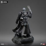 Iron Studios Old Man Logan (Black and White Version) Art Scale 1/10 (MARCAS109924-10)
