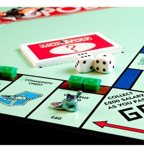 Juego De Mesa Monopoly Popular Familiar Hasbro