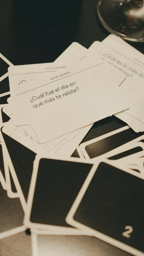 Juego De Mesa Cartas Salvajes Fight Previa Risas Amigos