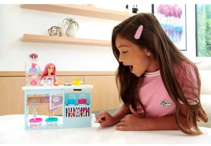 Barbie Doll Bakery Playset Hgb73 Mattel