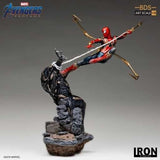 Figura Avengers Iron Spider Vs Outrider 1:10 Iron Studios