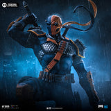 Iron Studios Deathstroke DC Comics Series #9 Art Scale 1/10 (DCCDCG118225-10)