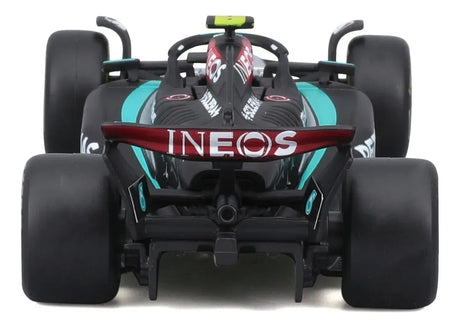 Bburago 1:43 Mercedes-AMG Petronas F1 Team RUSSELL 18-38208