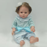 Muñeca Newborn 50 cm con Cabello y Accesorios S43531