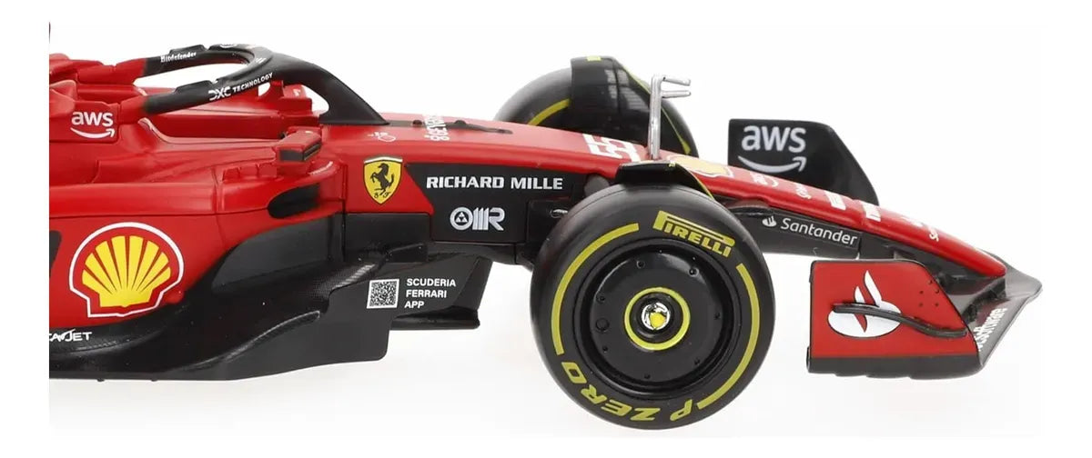 Bburago 1:24 Ferrari SF-23 w/driver, SAINZ 18-26809