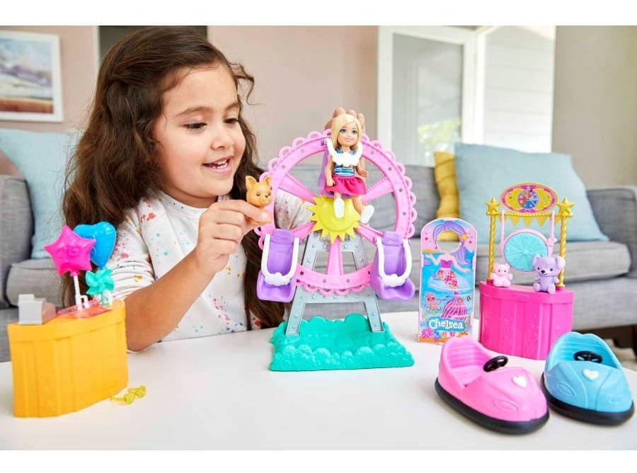 Muñeca Barbie Chelsea Parque De Diversiones Ghv82 Mattel