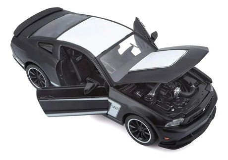 Maisto 1:24 Ford Mustang Boss 302 Negro Mate 31269