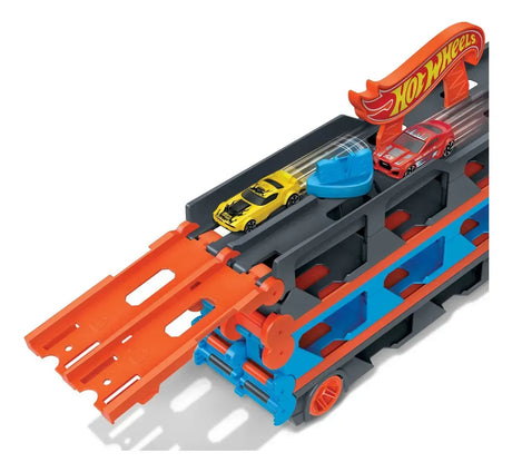 Hot Wheels City Camion con Pista De Carreras GVG37