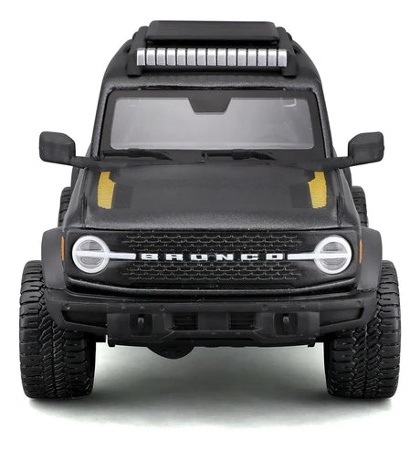Maisto 1:24 Ford Bronco Off-Road 2021 Gris Carbonizado 32541