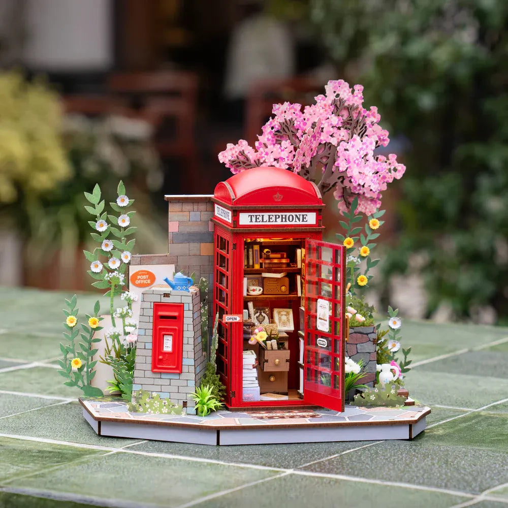 Robotime Rolife Blossom Book Booth TGS05