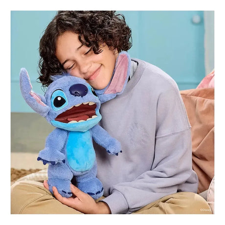 Stitch Hawaiian Puppetronic Real Fx 30cm 59172