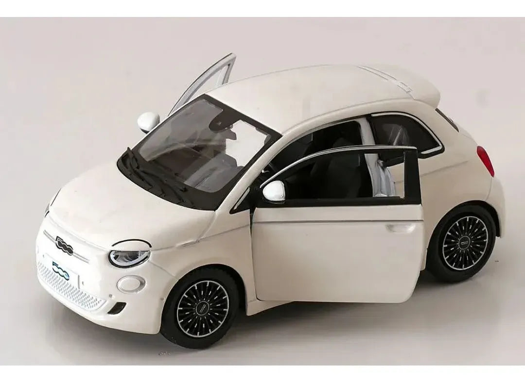 Bburago 1:24 Fiat 500 E 2023 Blanco/Azul Metalizado 18-21110