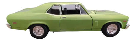 Maisto 1:24 Chevrolet Nova SS 1970 Verde Lima Metalico 31262