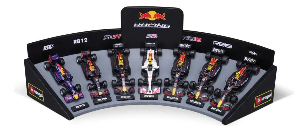Bburago 1:43 Red Bull Racing: 7 Coches + Soporte de Exposición 18-38168