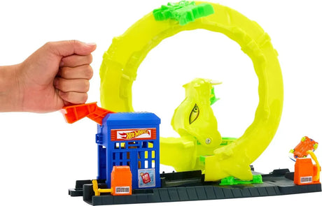 Hot Wheels Pista Ataque de Serpiente JBM63