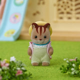 Sylvanian Families Bebé Ardilla De La Nuez 05406