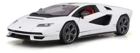 Bburago 1:24 Lamborghini Countach LPI 800-4 Blanco 18-21102