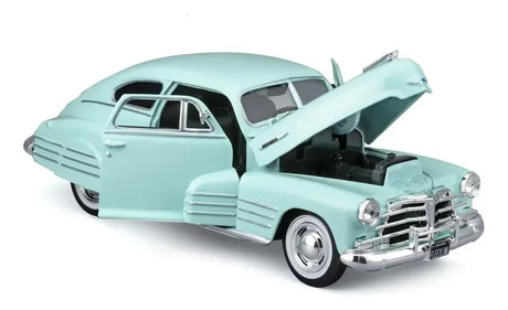 Maisto 1:24 1948 Chevrolet Fleetline Aerosedan Verde Claro 32921
