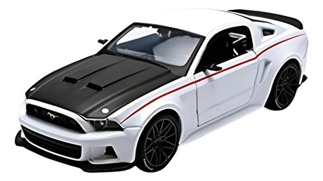 Maisto 1:24 Ford Mustang Street Racer 2014 Blanco 31506