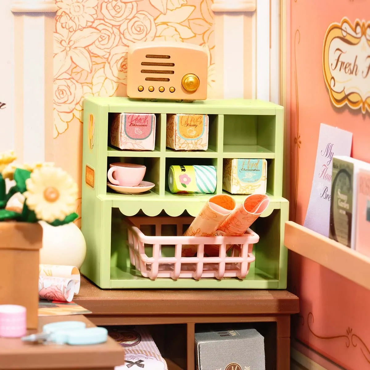 Robotime Rolife Fresh Flower Shop DW017B