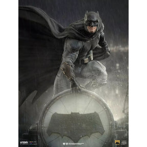 IRON STUDIOS BATMAN ON BATSIGNAL DELUXE SCALE 1/10 - ZACK SNYDER`S JUSTICE LEAGUE - DCCOMICS DCCJLE71522-10